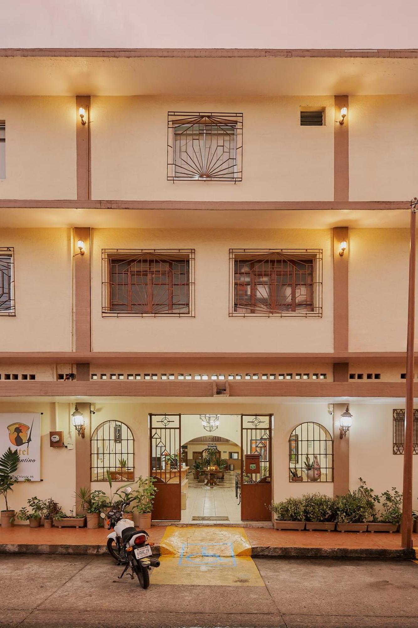 Hotel Cervantino Tapachula Exteriér fotografie